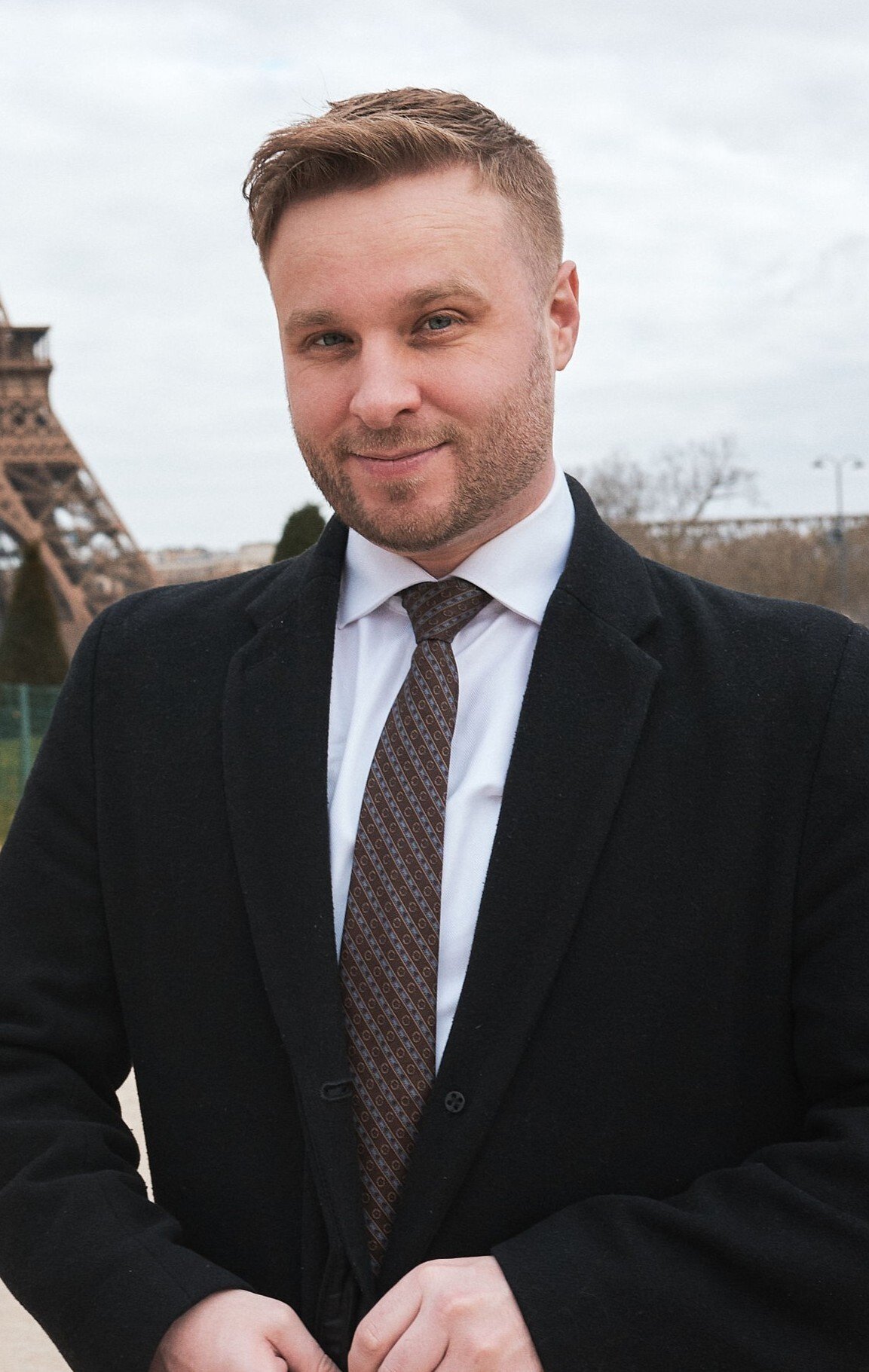 Jamie Bykov-Brett, professional portrait